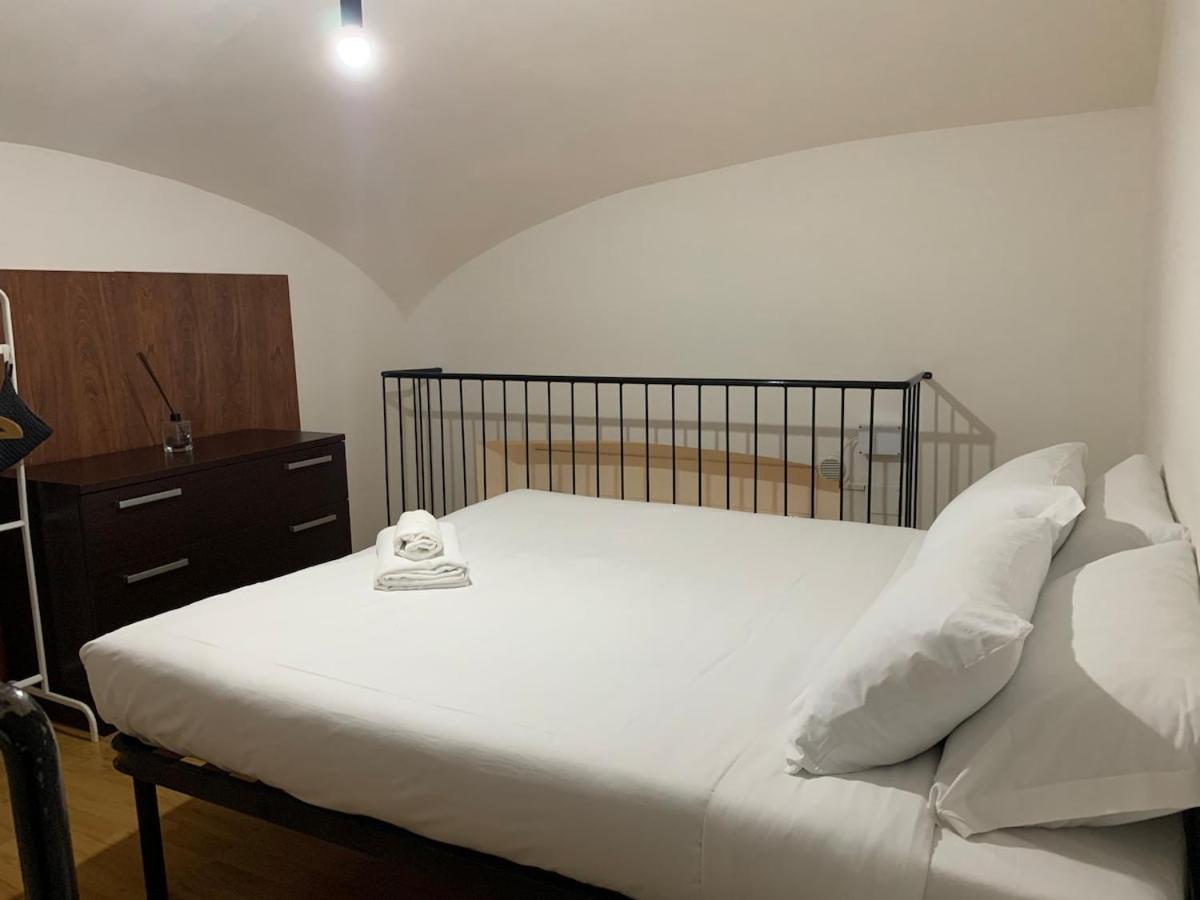 Apartment In Historic Palace *