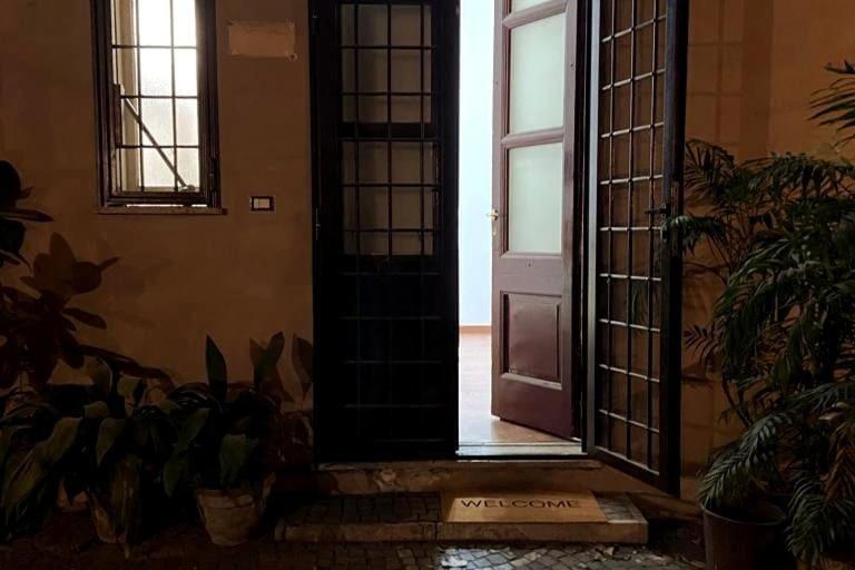 Apartment In Historic Palace Rom